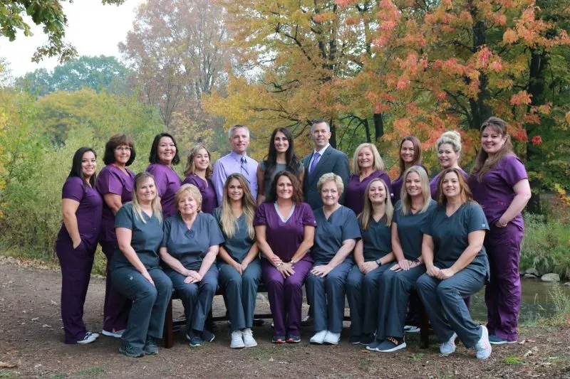Rochester Hills Oral Surgery staff photo with doctors 